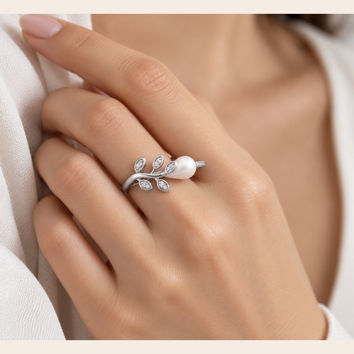 Budding Silver Pearl Ring square model image
