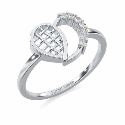 Checkered Heart Silver Ring - White Gold - Image 1