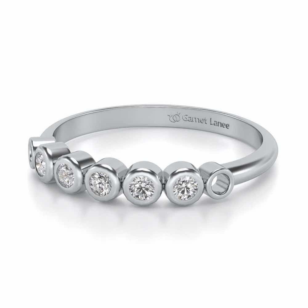 Classy Silver Band Ring - White Gold - Image 2