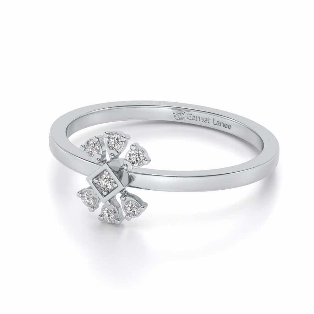 Dayati Silver Ring - White Gold - Image 2