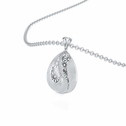Dazzling Brilliance Silver Pendant - White Gold - Image 2