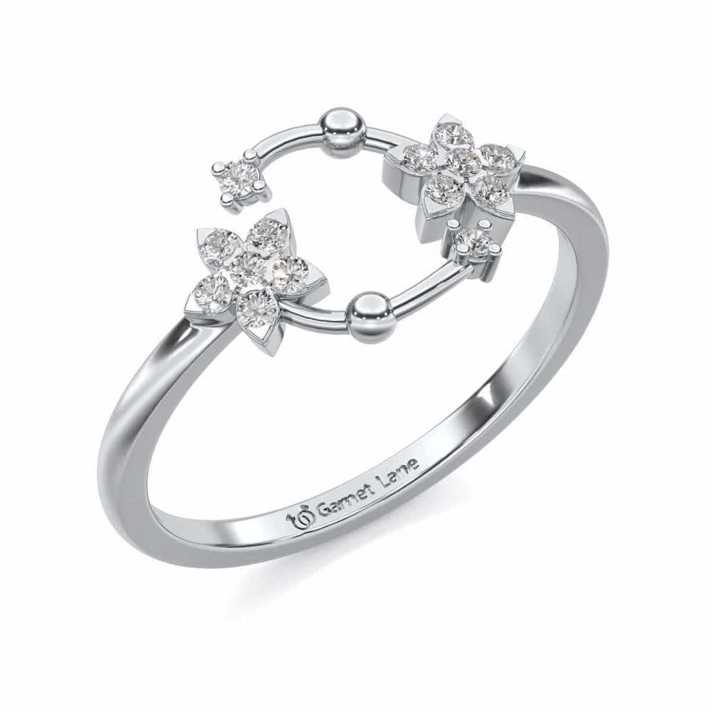 Linked Flora Silver Ring - White Gold - Image 1