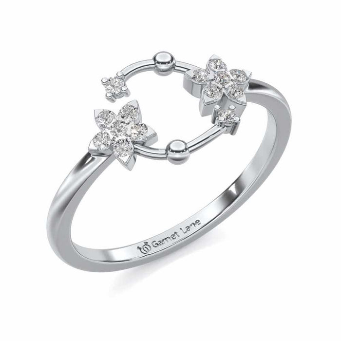 Linked Flora Silver Ring - White Gold - Image 1