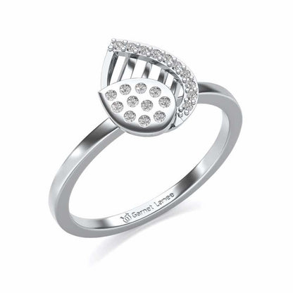 Naisha Silver Ring - White Gold - Image 1