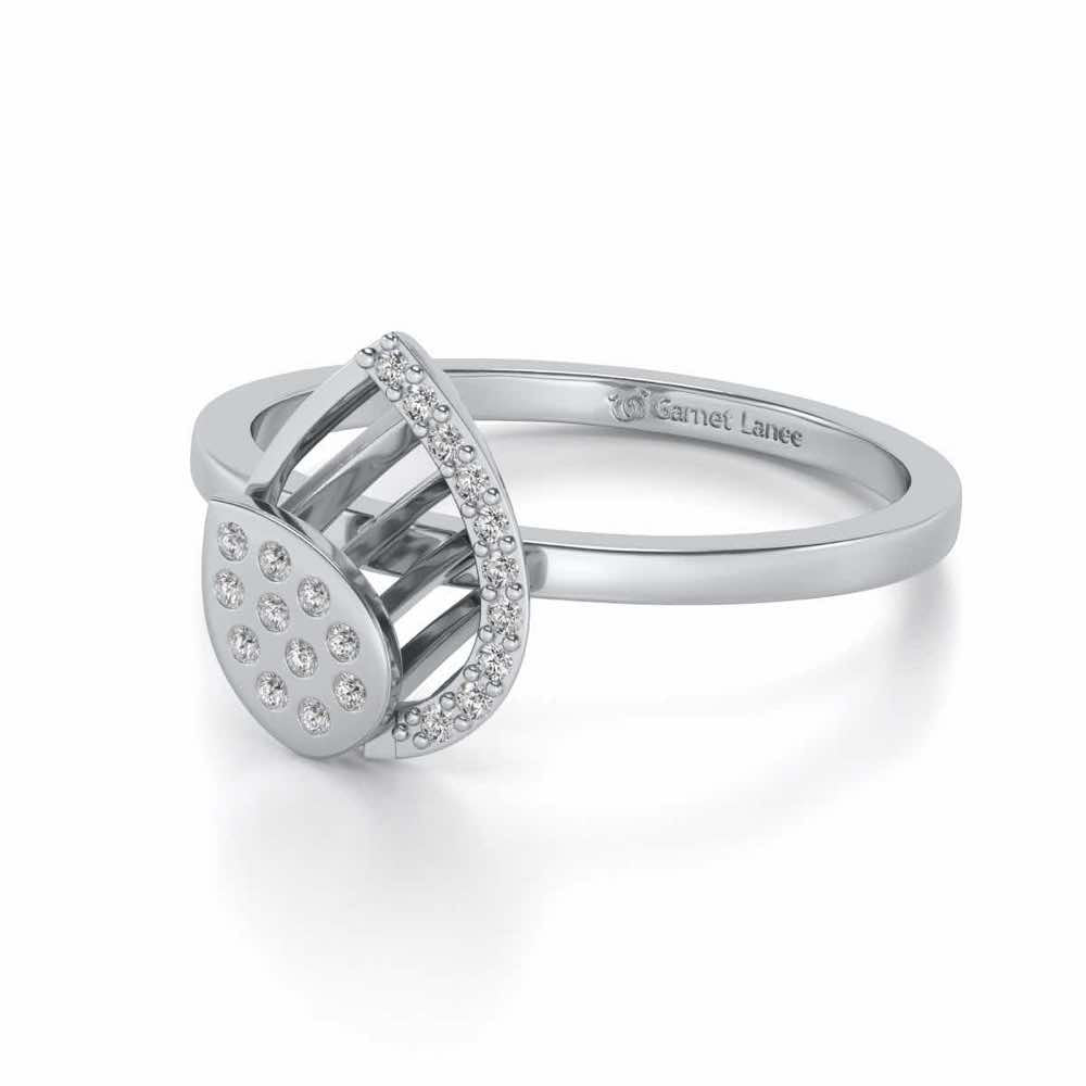Naisha Silver Ring - White Gold - Image 2
