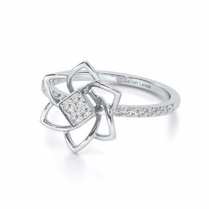 Pinwheel Flower Silver Ring - White Gold - Image 2