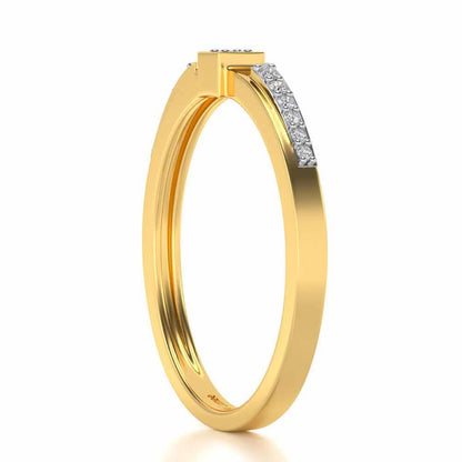 Queens Solitaire Silver Ring - Yellow Gold - Image 3