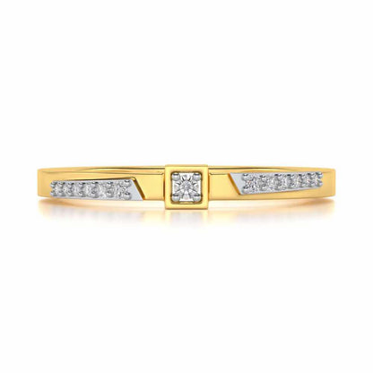 Queens Solitaire Silver Ring - Yellow Gold - Image 4