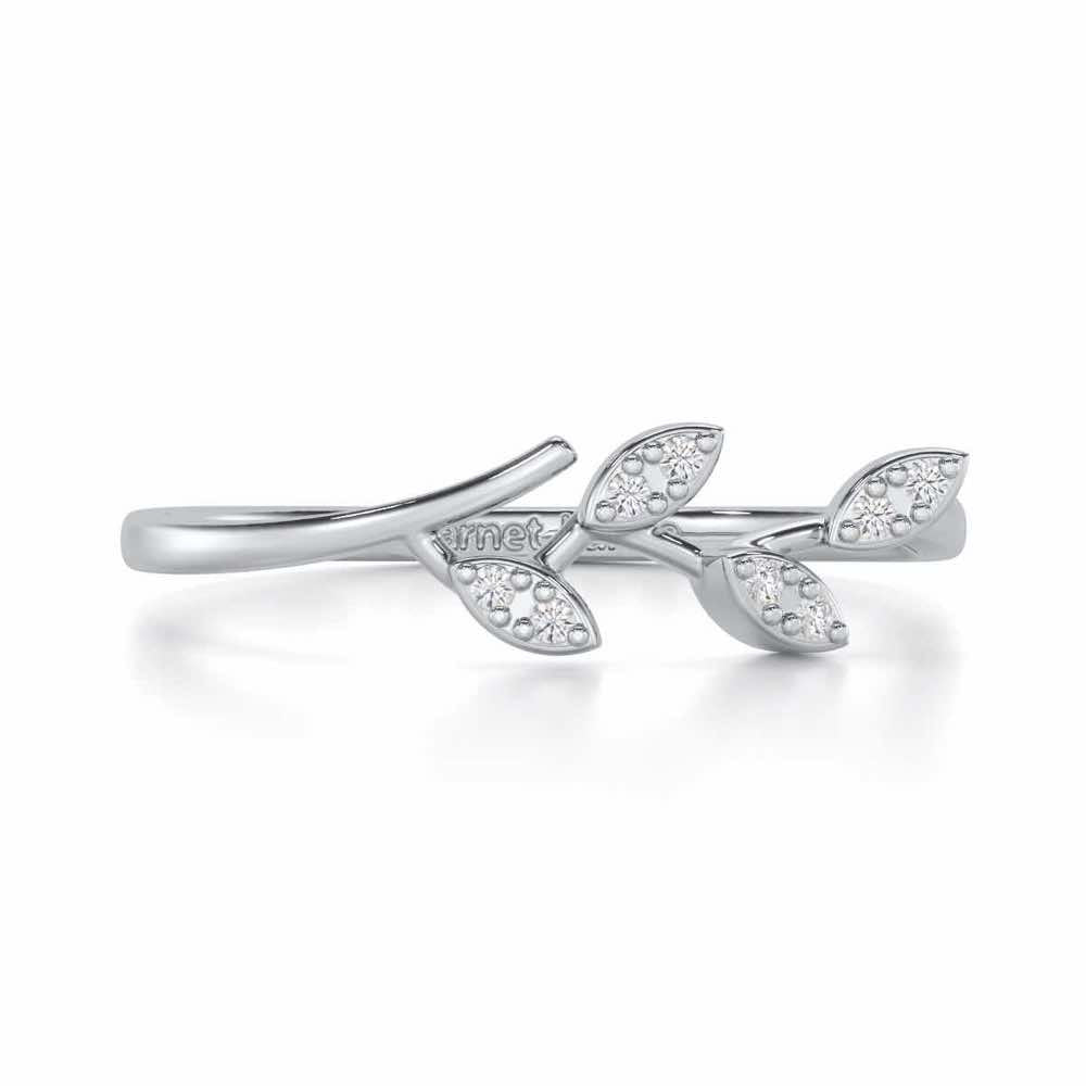 Regal Radiance Silver Ring - White Gold - Image 4