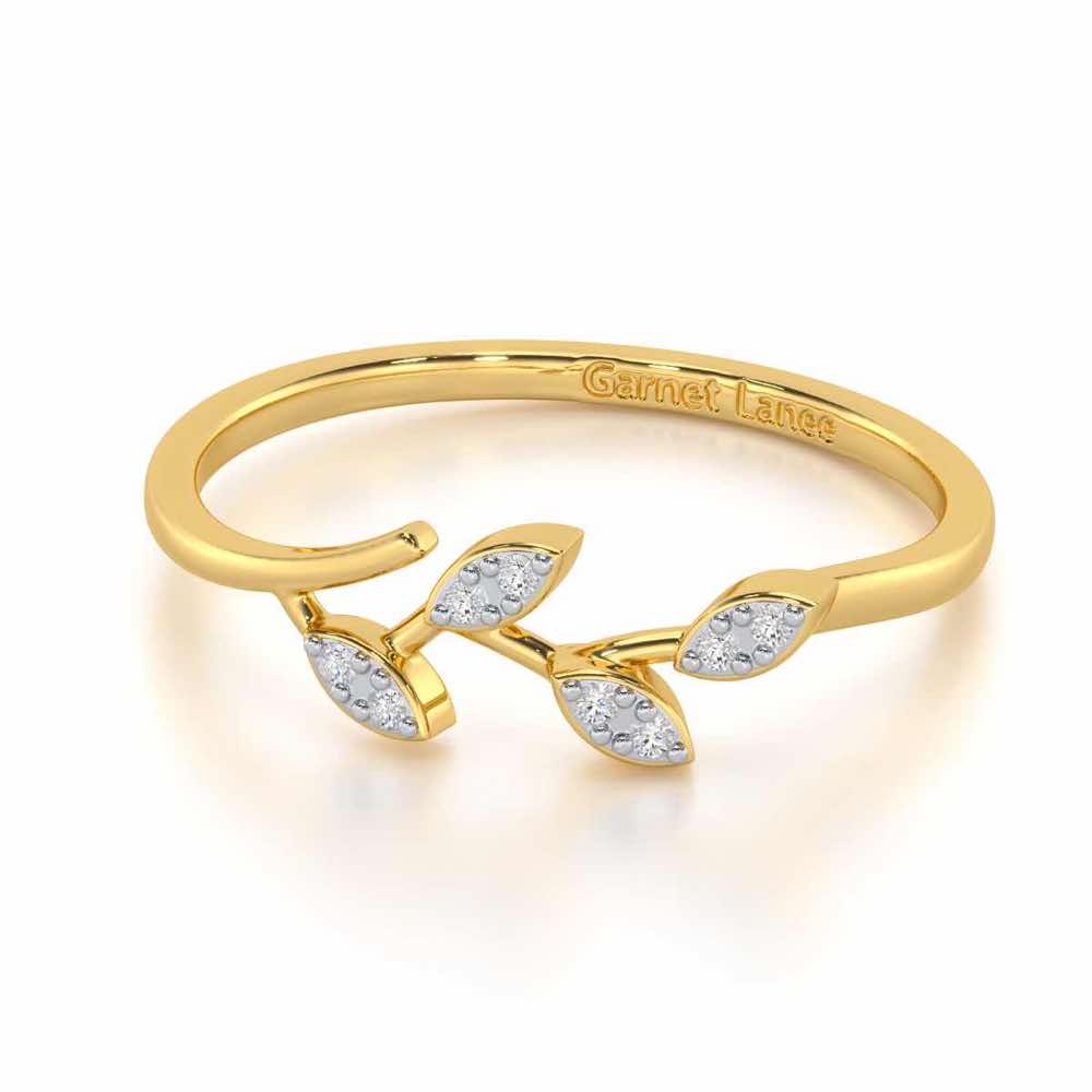 Regal Radiance Silver Ring - Yellow Gold - Image 2