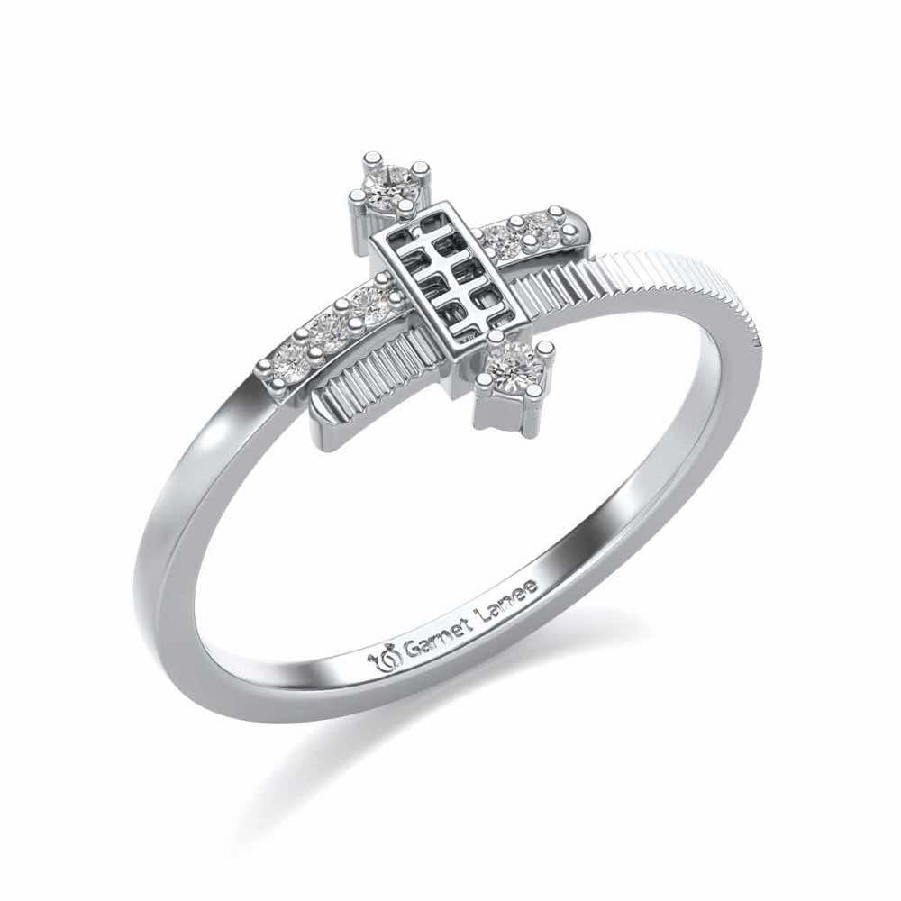 Retro Style Silver Ring - White Gold - Image 1