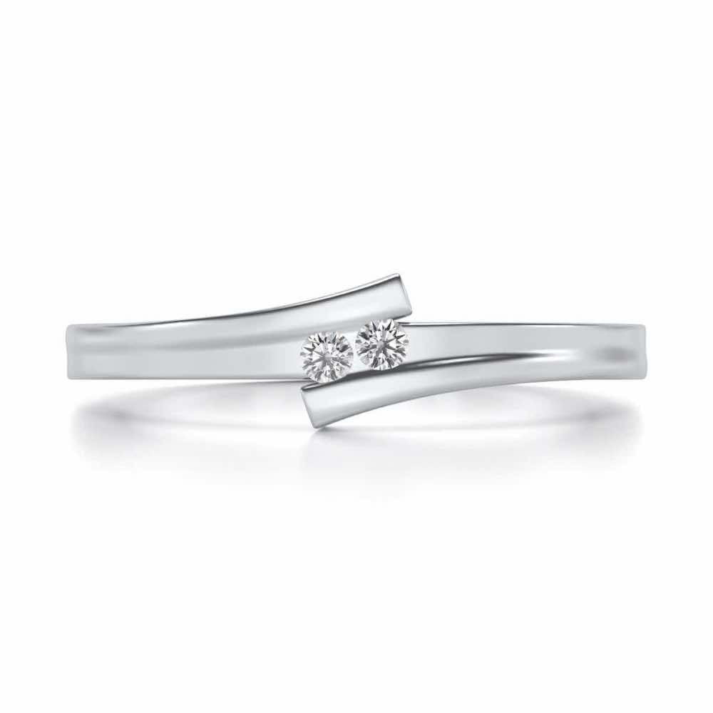 Simplistic Silver Band Ring - White Gold - Image 4