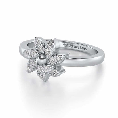 Spin Flora Silver Ring - White Gold - Image 2