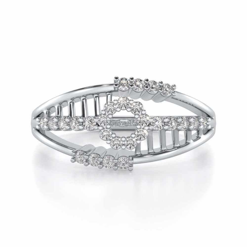 Spot In Heart Silver Ring - White Gold - Image 4
