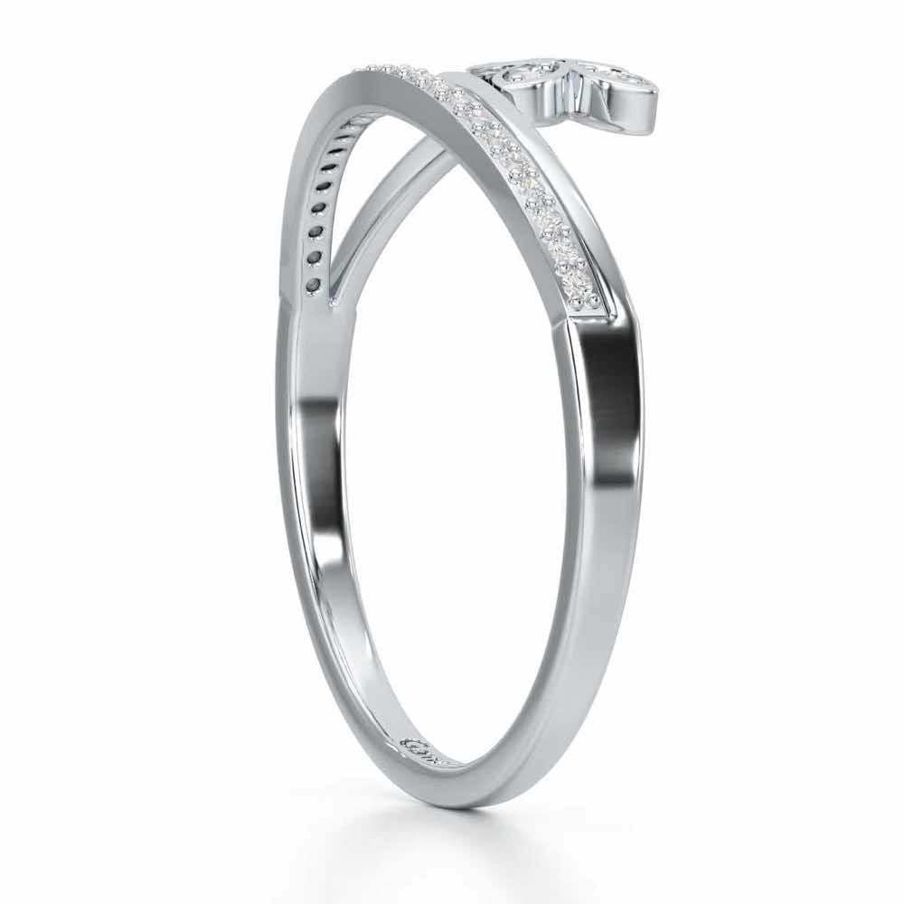 Subtle Flower Silver Ring - White Gold - Image 3