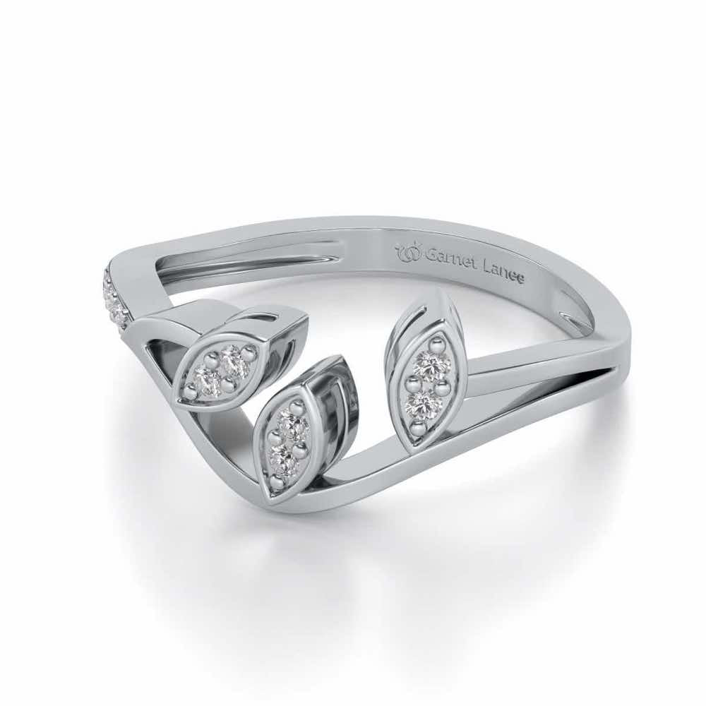 Swaying Leaves Silver Ring - White Gold - Image 2