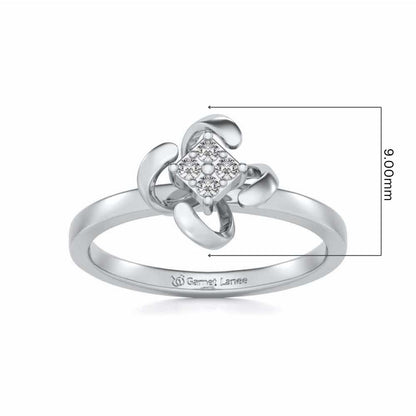 Aamaira Silver Ring - White Gold - Image 5