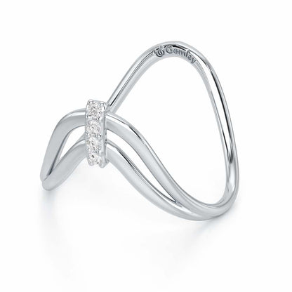 Holding Vanki Silver Ring - White Gold - Image 3