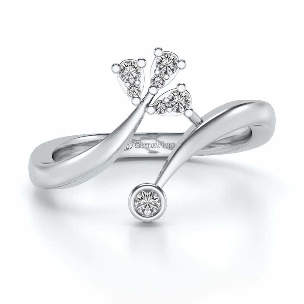 Trio Vignette Silver Ring - White Gold - Image 5