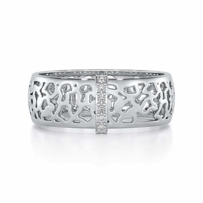 Wearable Elegance Silver Band Ring - White Gold - Image 4