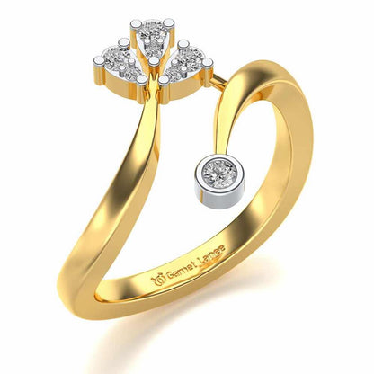 Trio Vignette Silver Ring - Yellow Gold - Image 1