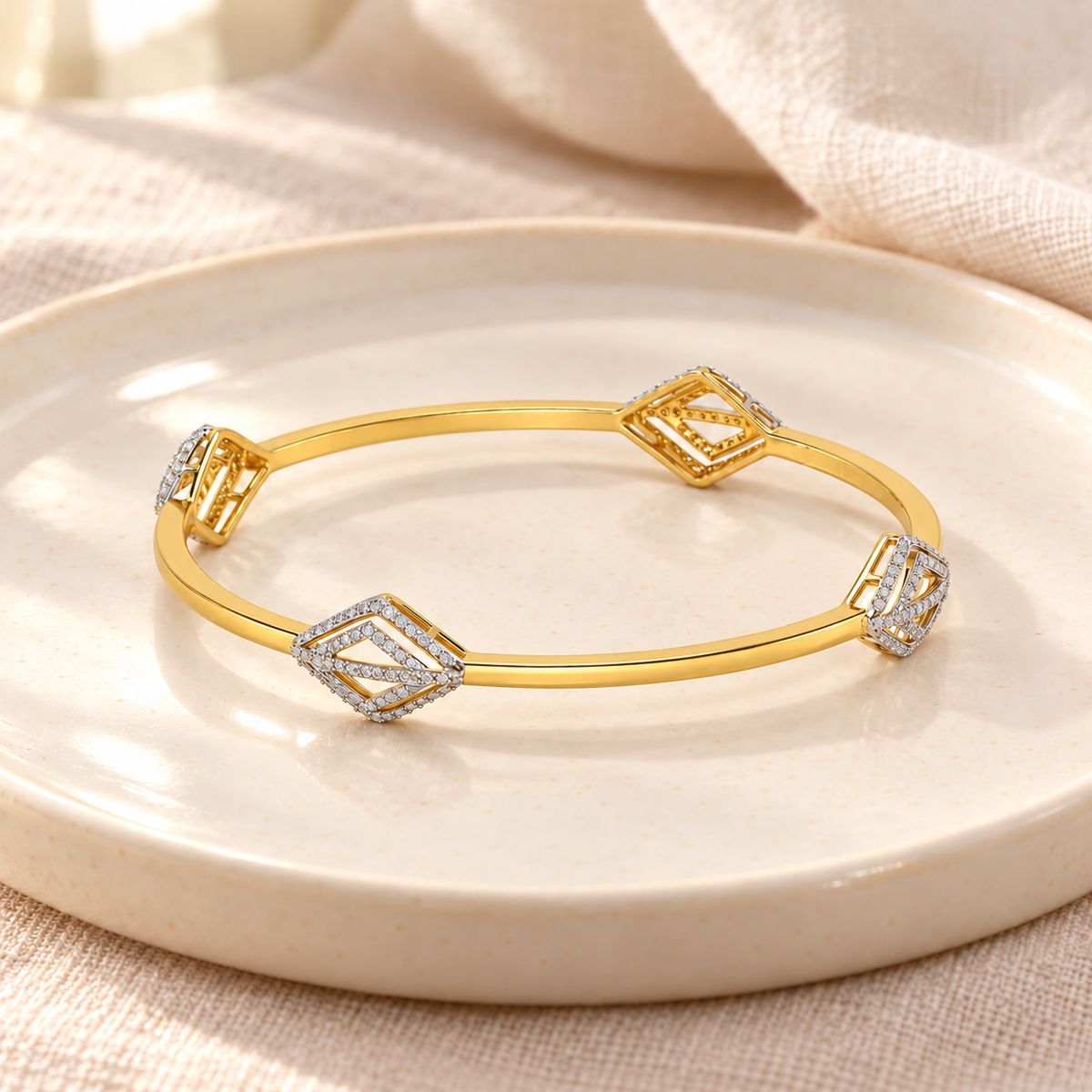 Amazed Silver Bangles - Yellow Gold - Aesthetic