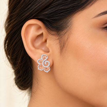 Aspiring Glow Silver Earrings - Rose Gold - Model