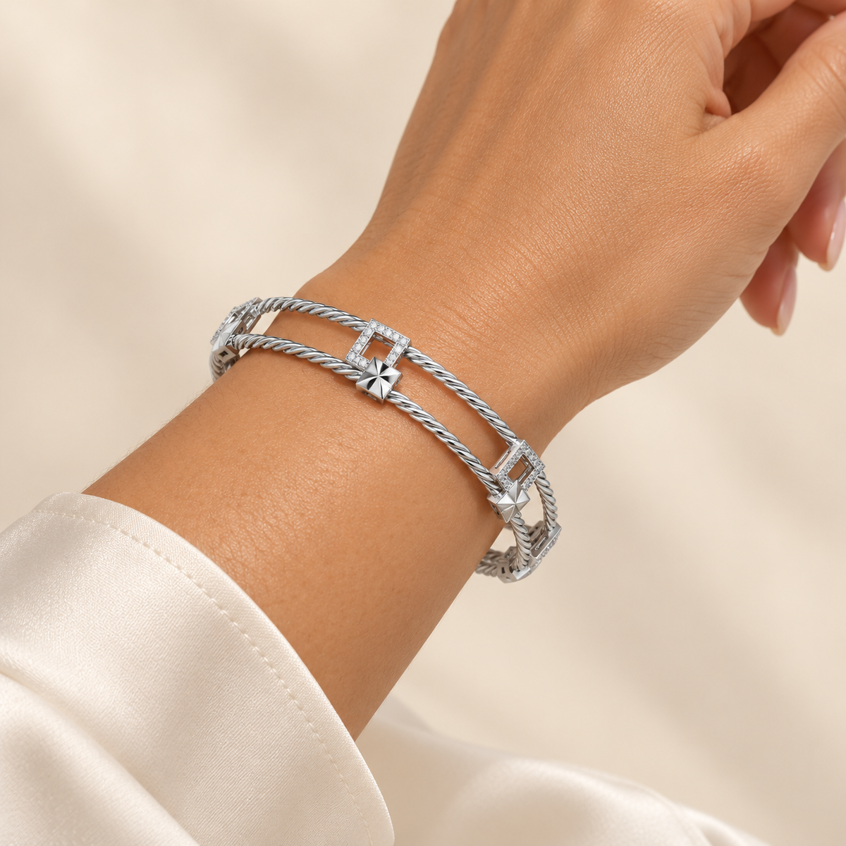 Box On Box Silver Bangles - White Gold - Model