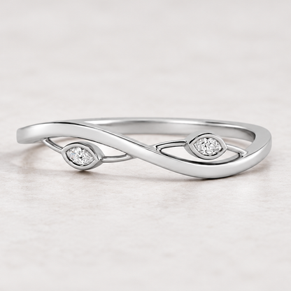 Brilliant Blaze Silver Ring, square aesthetic view