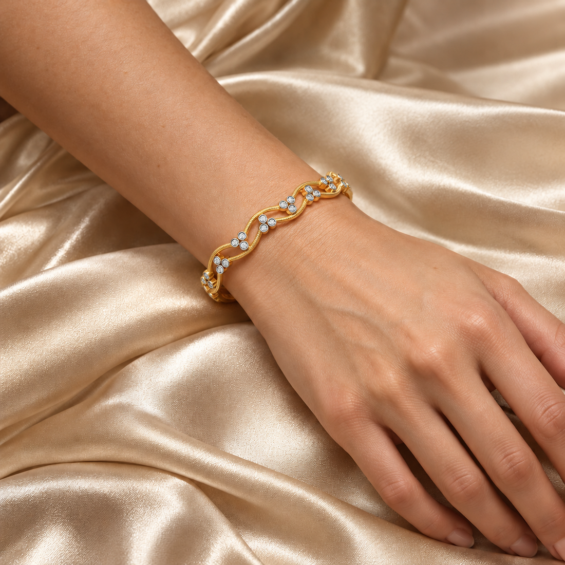 Citlali Silver Bangles