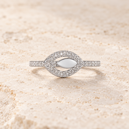 Dainty Leaf Silver Ring white gold aesthetic
