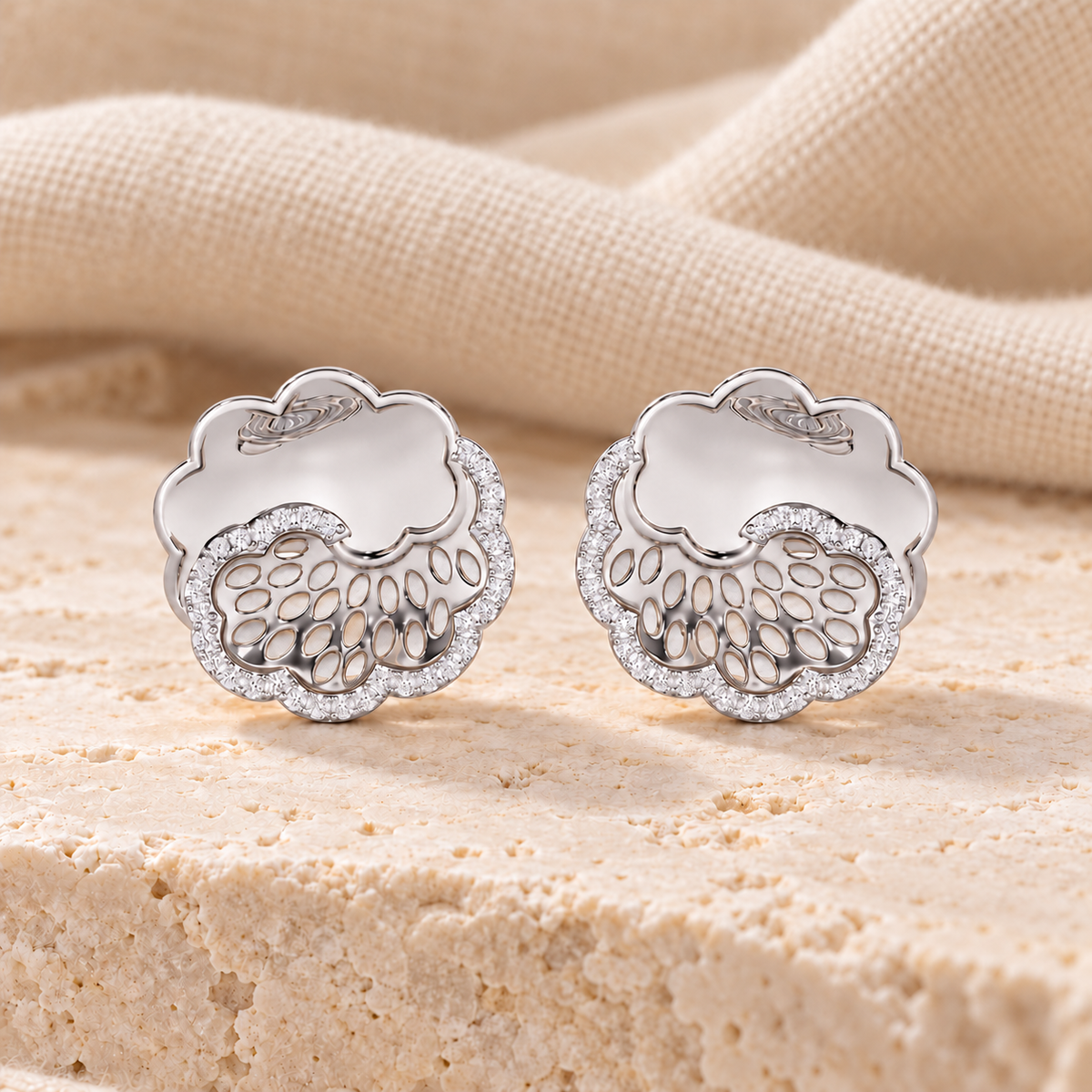 Effulgent Grace Silver Earrings - White Gold - Aesthetic