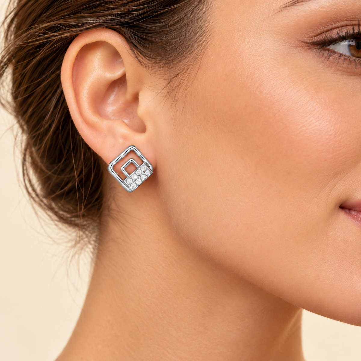 Eleganza Silver Earrings - White Gold - Model
