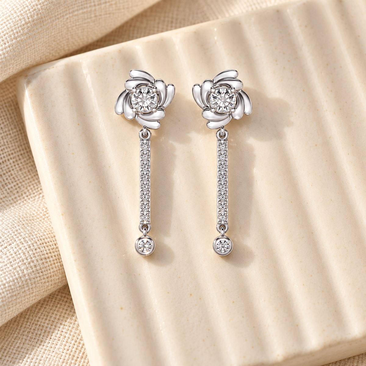 Swirling Earrings Drops - Silver - Aesthetic