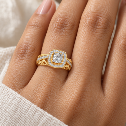 Lively Glow Solitaire Silver Ring - Yellow Gold - Model