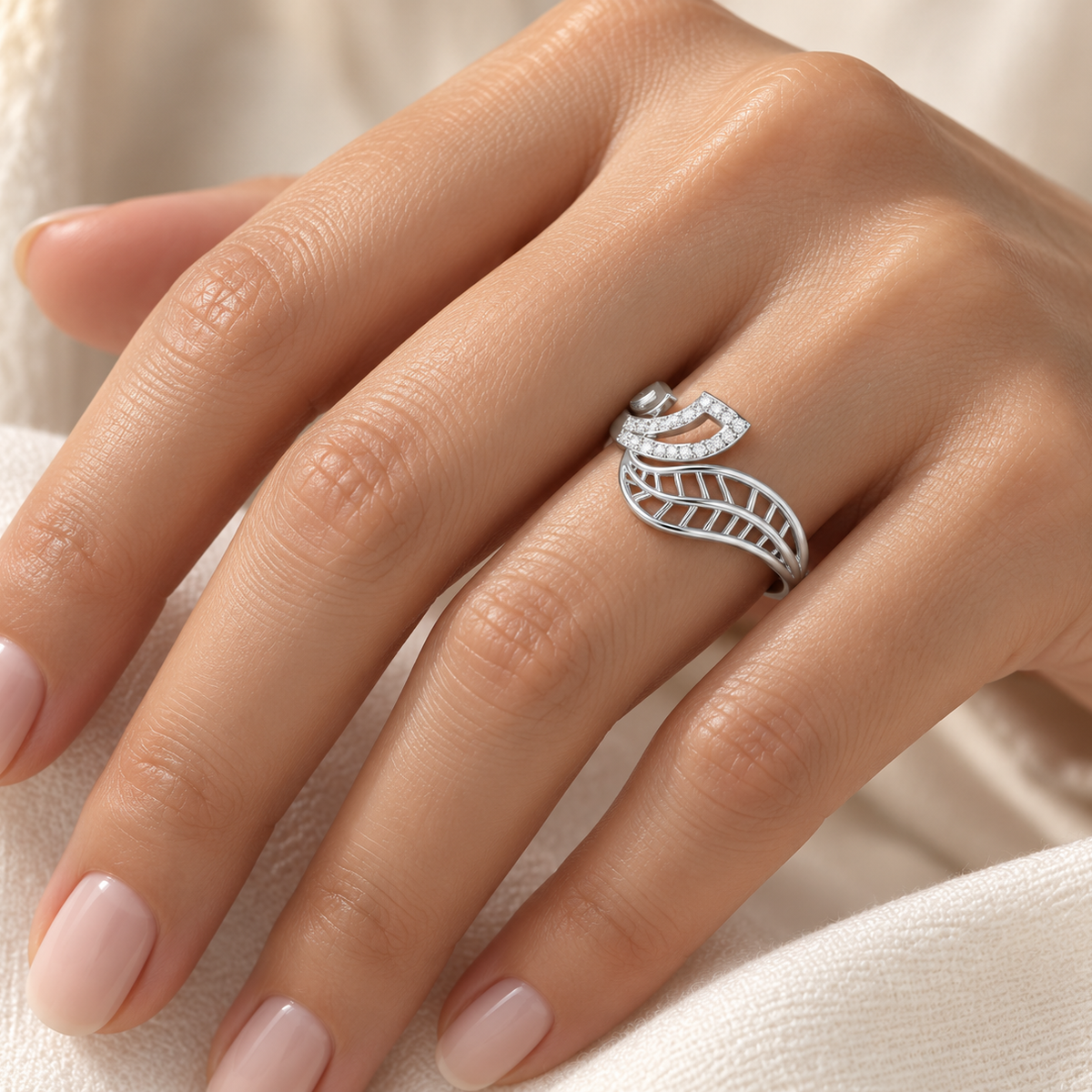 Blushing Beauty Silver Ring square model image