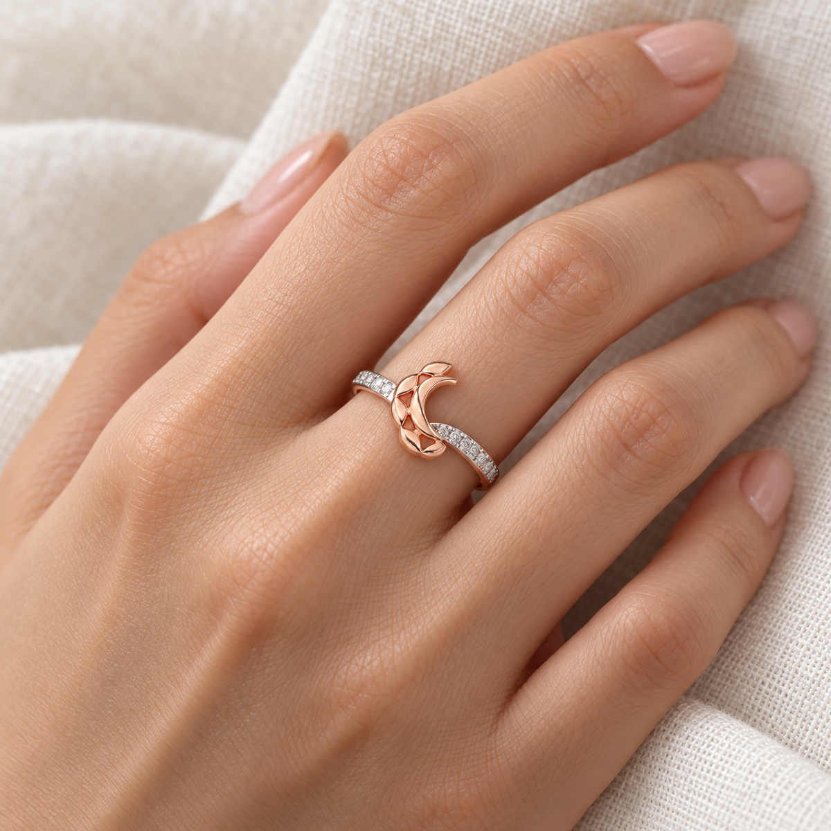 Moon C Silver Ring - Rose Gold - Model