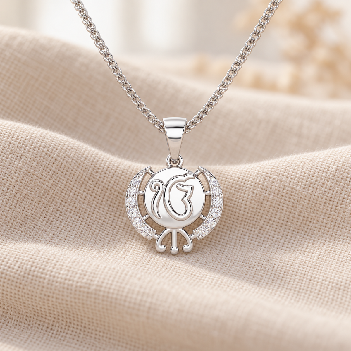 Onkar Grace Silver Pendant - White Gold - Aesthetic