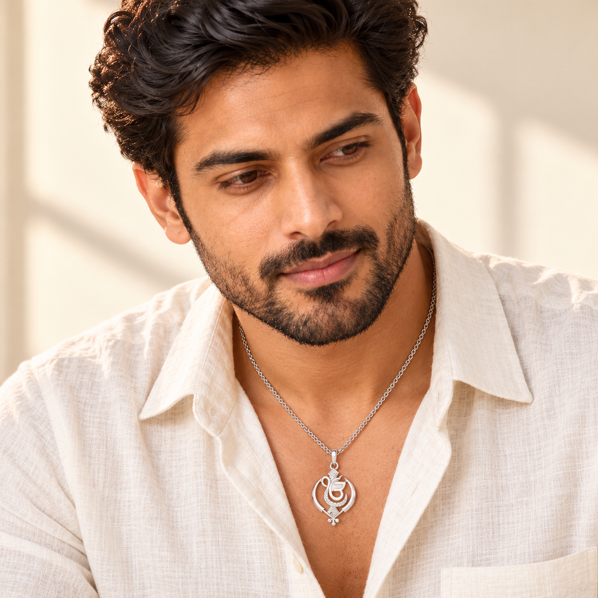 Onkar Light Silver Pendant - White Gold - Model