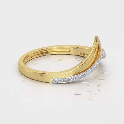 Point To Silver Ring - Yellow Gold Video