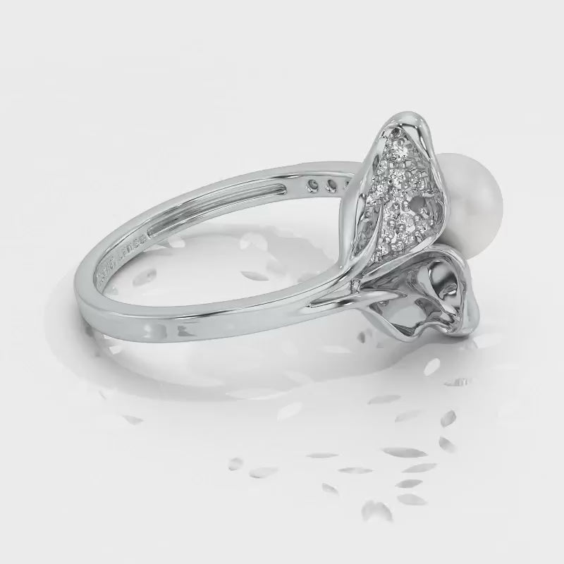 Chlorophyll Silver Pearl Ring - White Gold Video