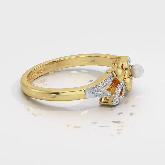 Plant Drop Silver Pearl Ring - Yellow Gold Video