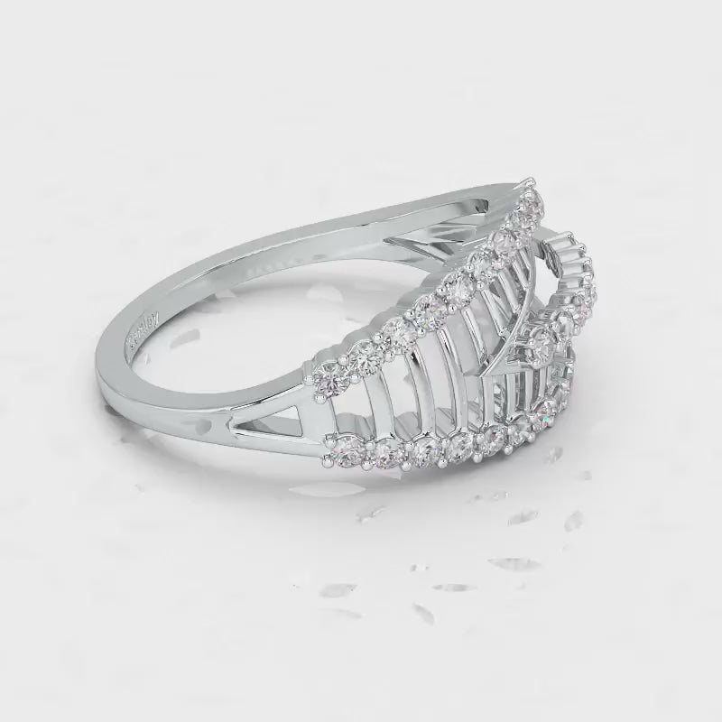 Shine Tracery Silver Ring - White Gold Video