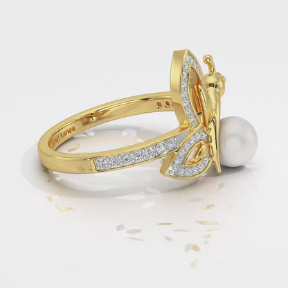 Winged Silver Pearl Ring - Yellow Gold Video