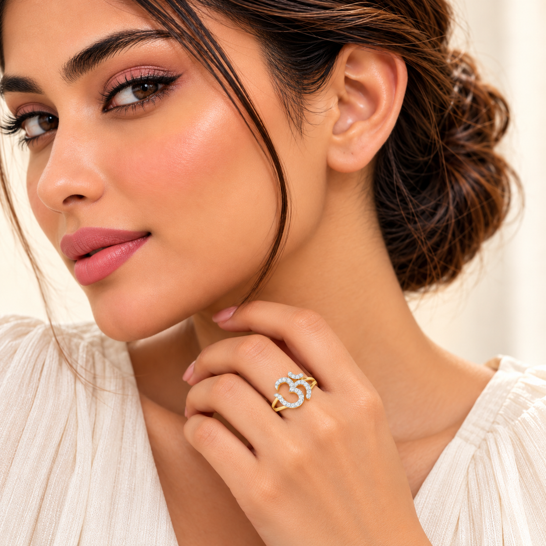 Pristine Om Silver Ring