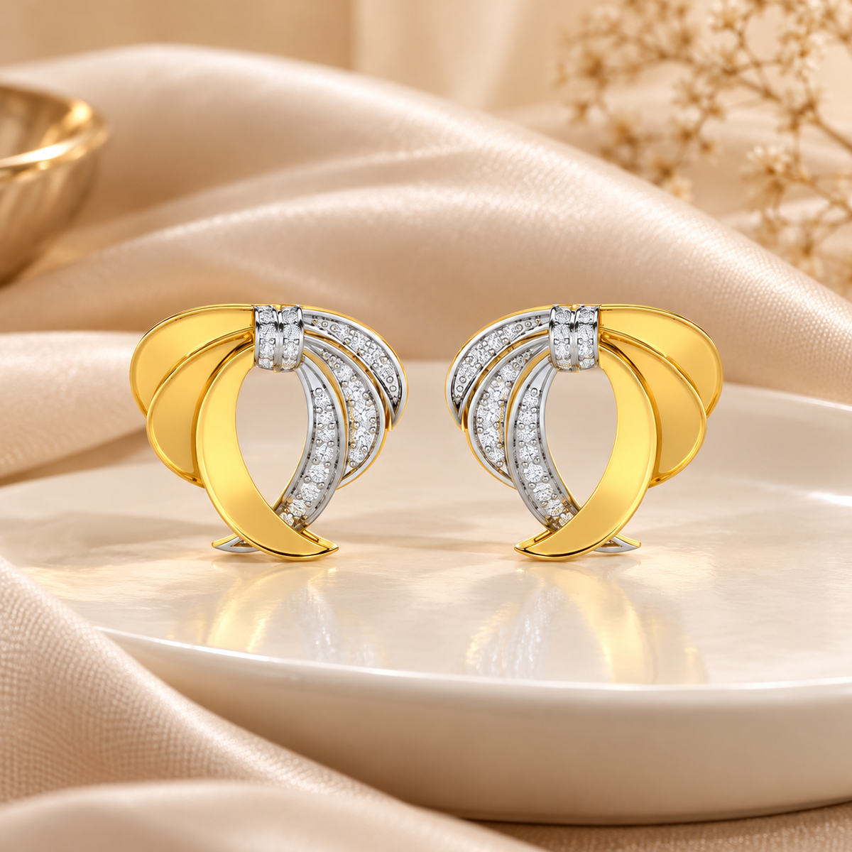 radiant ruffle silver earrings - Yellow Gold - Aesthetic