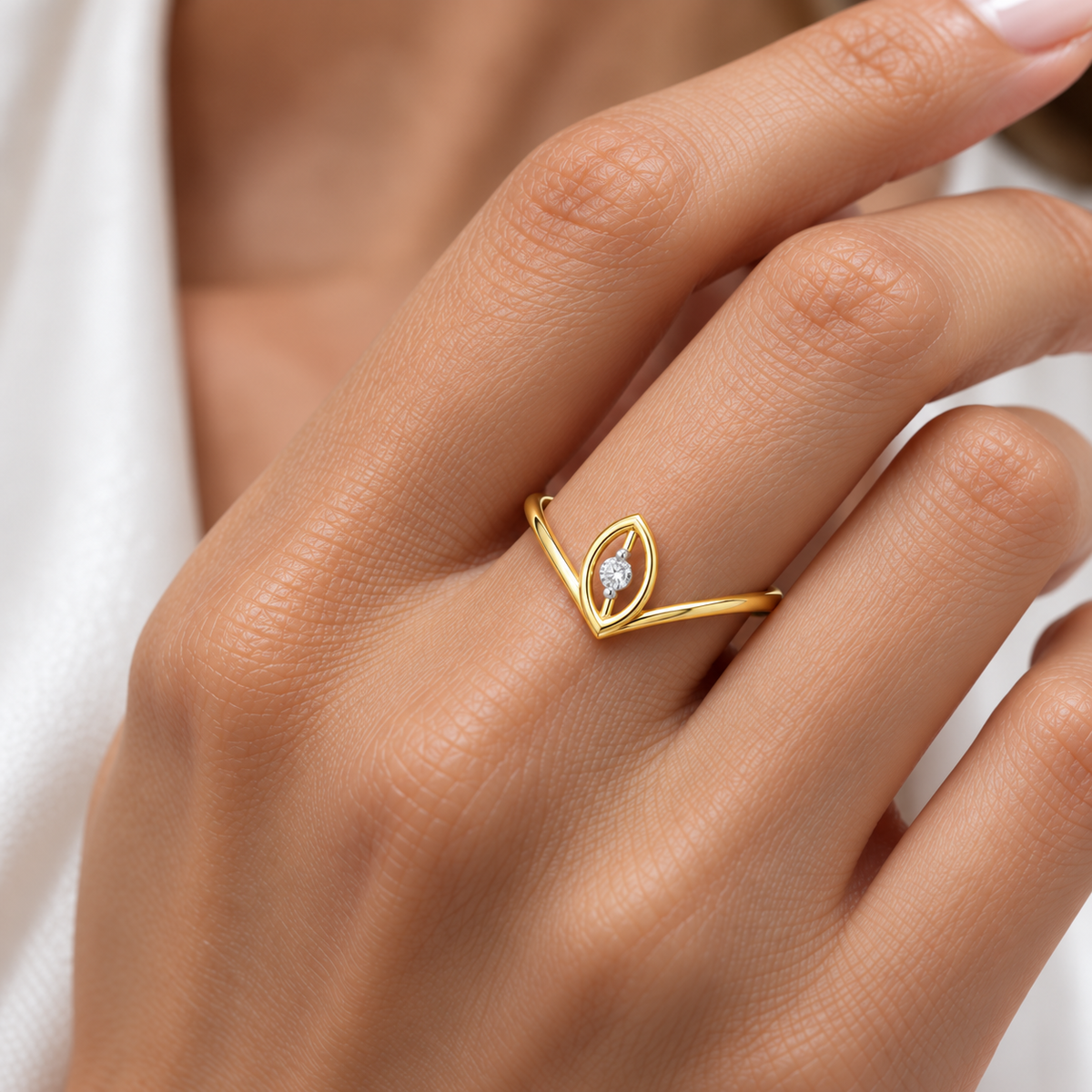 Vertical Eye Silver Ring - Yellow Gold - Model